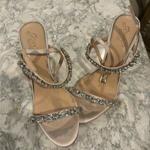 JEWEL BADGLEY MISCHKA
Women's Donna Slingback Evening Sandals-7 never worn